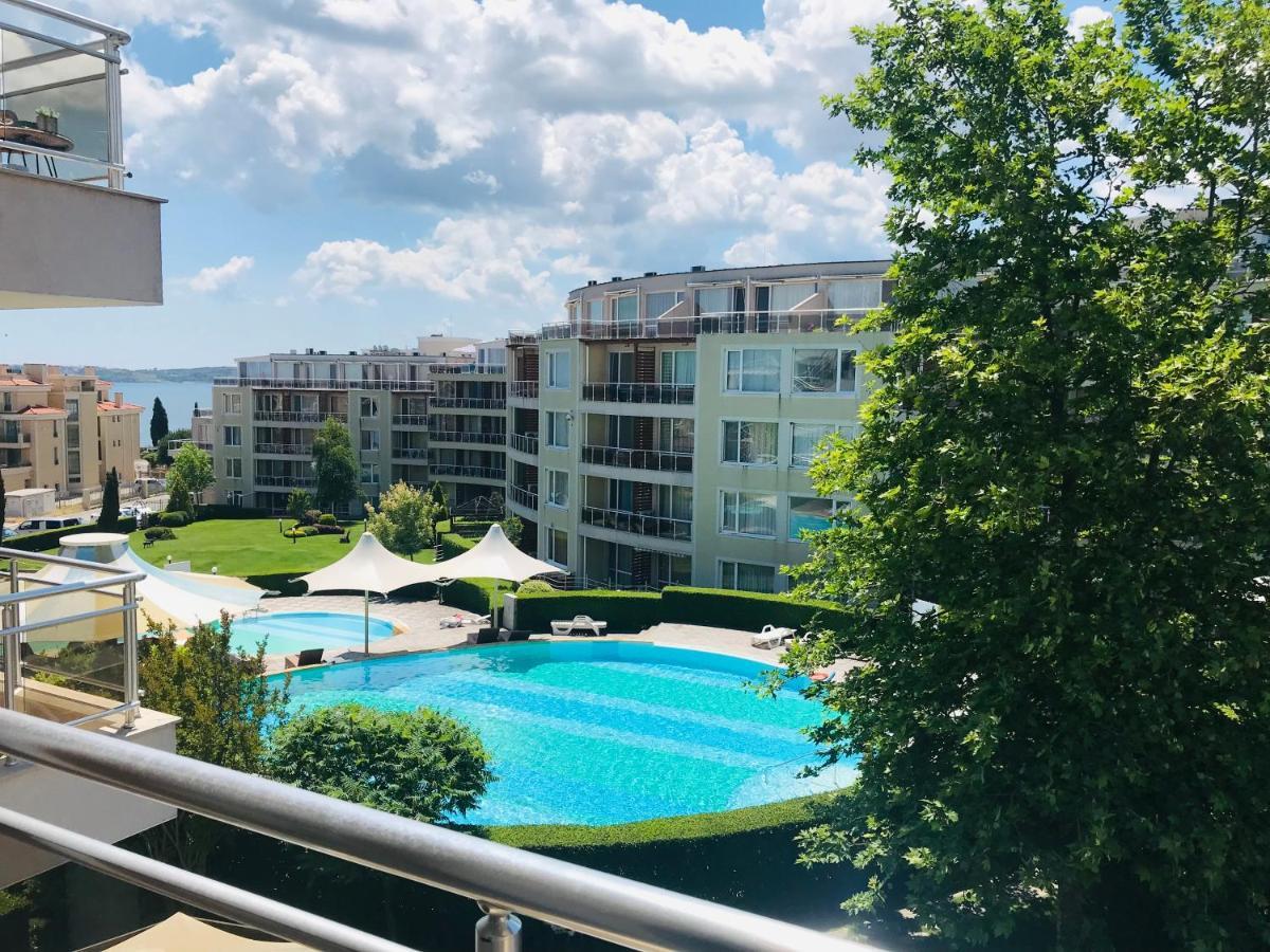 Apartments In Sunny Island Complex Черноморець Екстер'єр фото