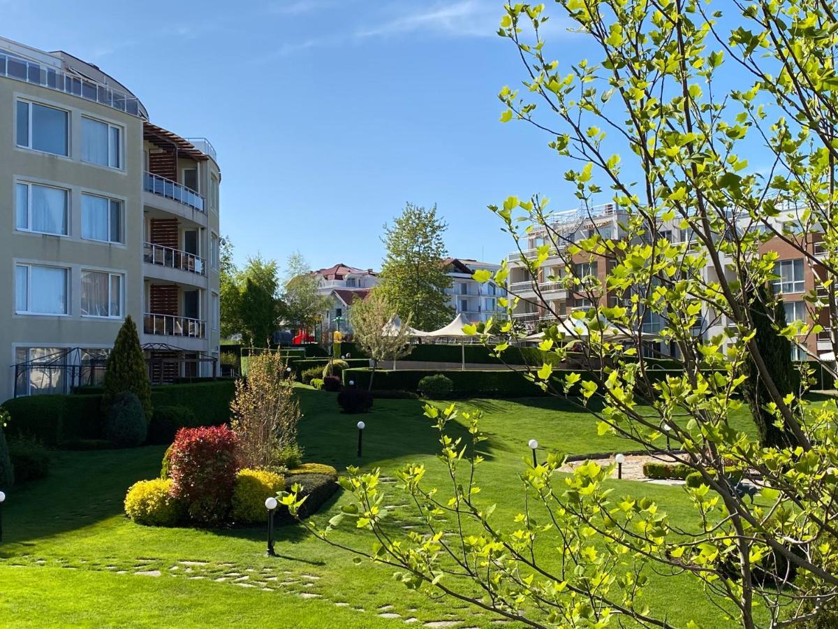 Apartments In Sunny Island Complex Черноморець Екстер'єр фото
