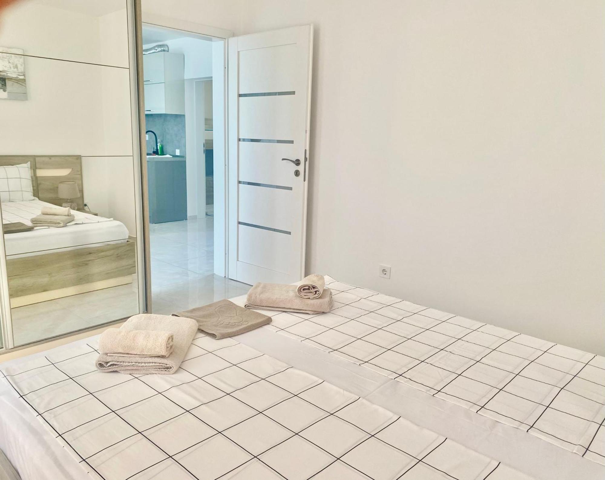 Apartments In Sunny Island Complex Черноморець Екстер'єр фото